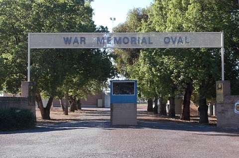 Photo: Soldiers memorial